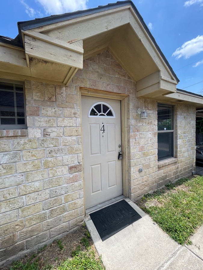 1205 South Palm Drive - 4