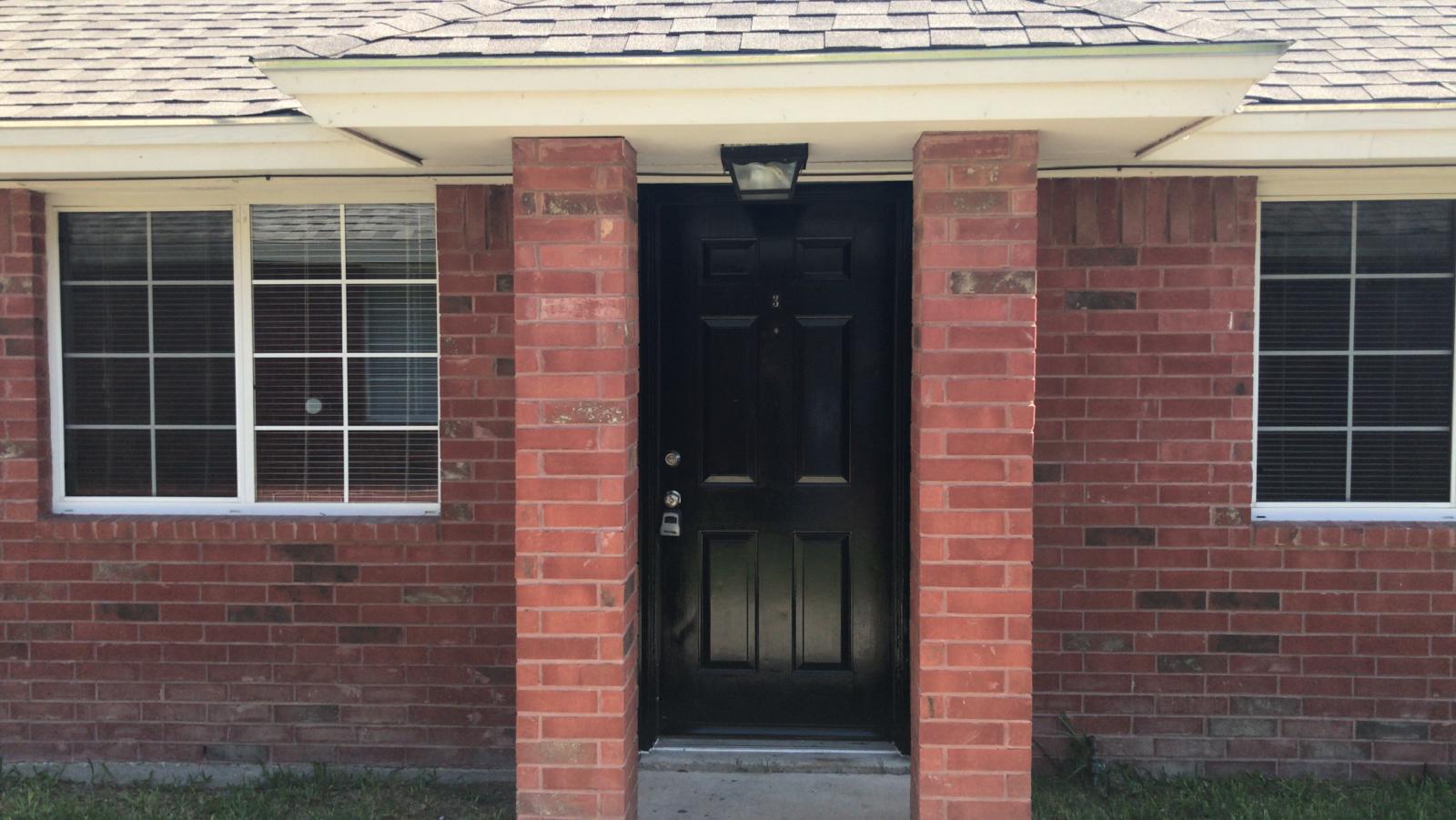 1010 Lexington Circle - 3